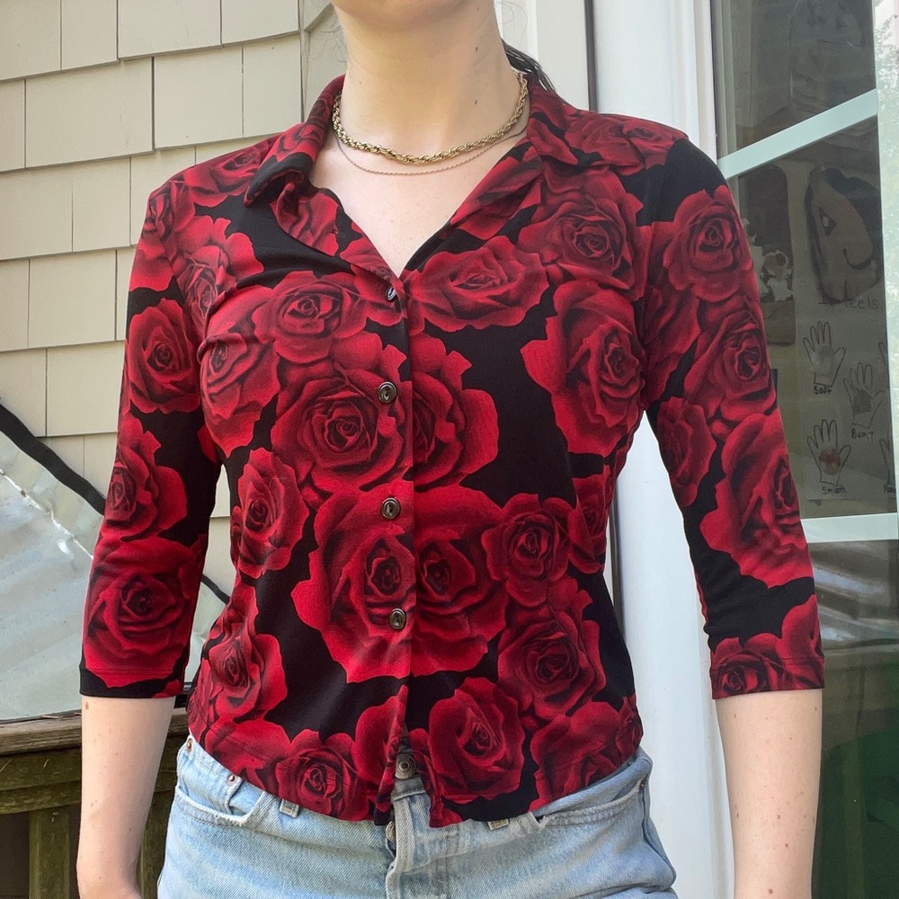 Graphic Button Down Rose Top